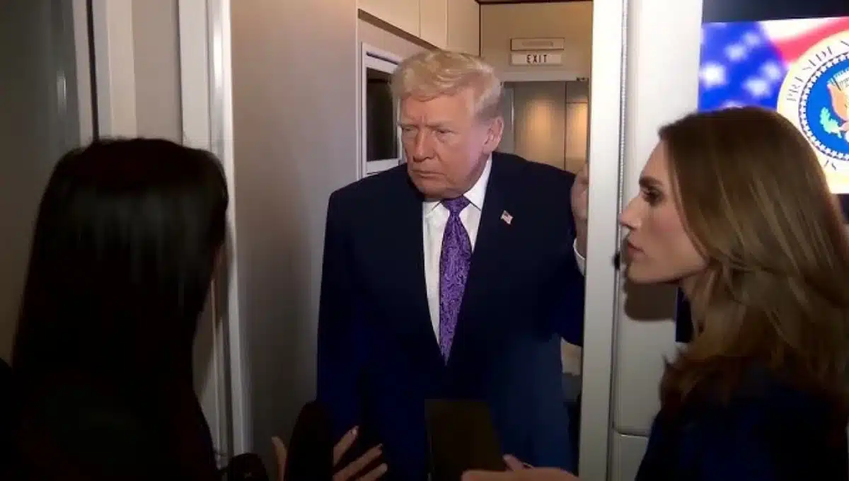 Trump Confirms Direct Call With Maduro, Keeps Details Secret as U.S. Tightens Caribbean Pressure